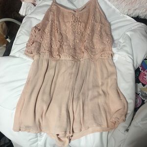 Mossimo women’s romper size XL